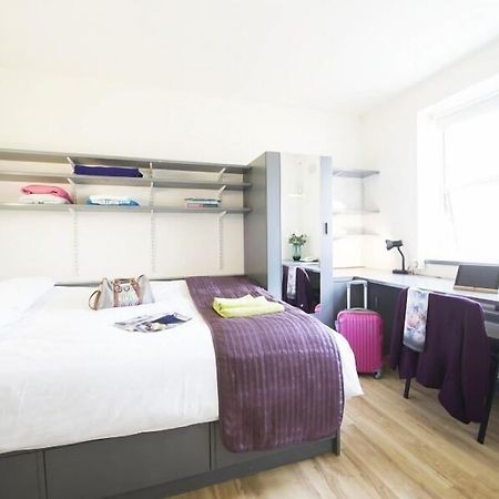 Corrib Village Rooms University Of Голуэй Экстерьер фото